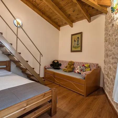 Pinelopi Stonehouse Vila Rethymno