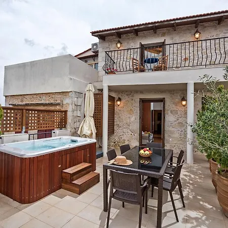Pinelopi Stonehouse Rethymno